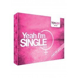 Yeah I Am Single Box Naisille